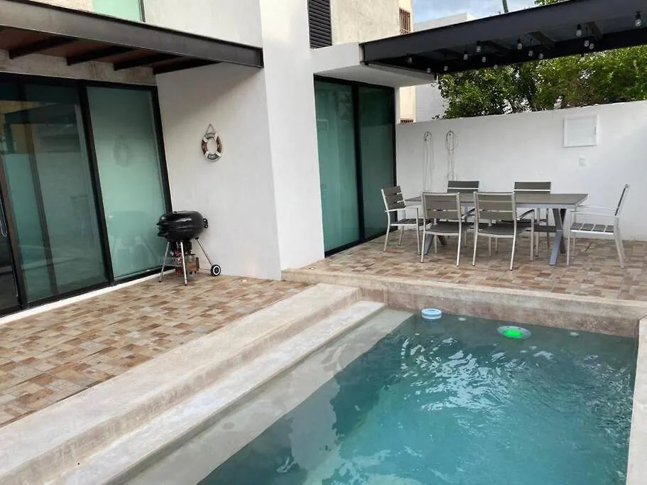 Great House Up To 9, Close To Galerias Merida!